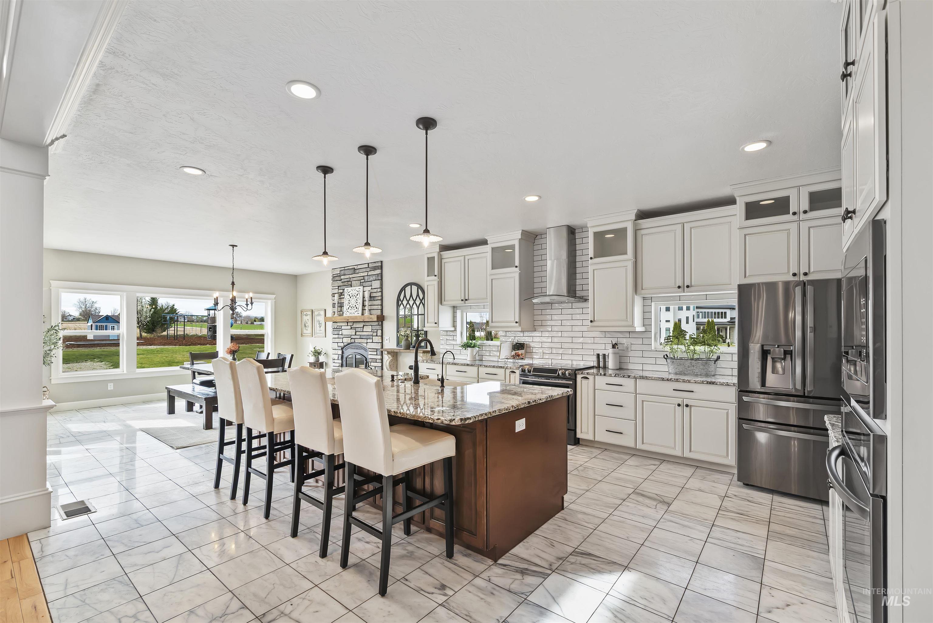 12359 Rivendell Ct, Nampa, Idaho 83686-5697, 5 Bedrooms, 4.5 Bathrooms, Residential For Sale, Price $999,900, 98979563