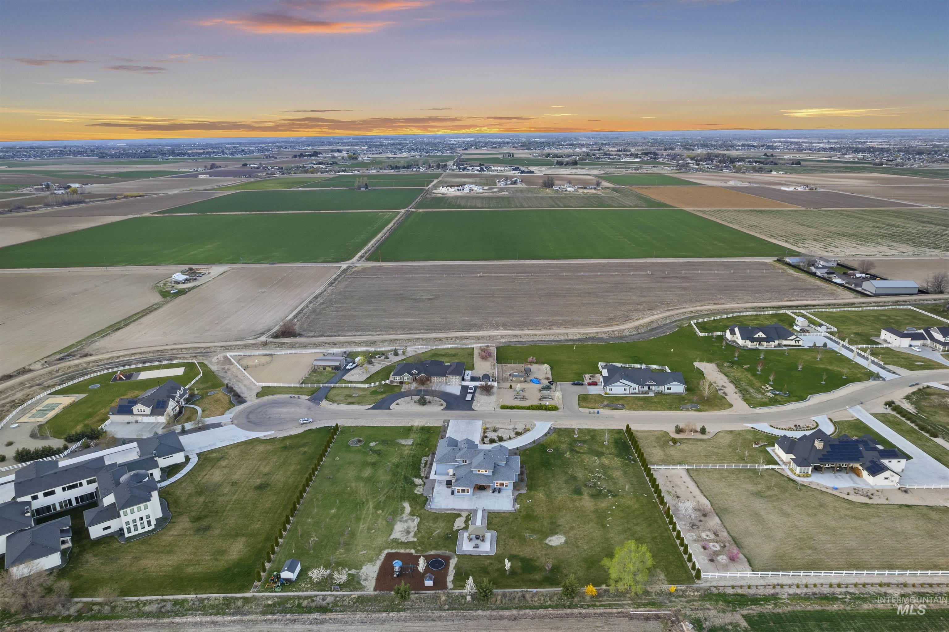 12359 Rivendell Ct, Nampa, Idaho 83686-5697, 5 Bedrooms, 4.5 Bathrooms, Residential For Sale, Price $999,900, 98979563