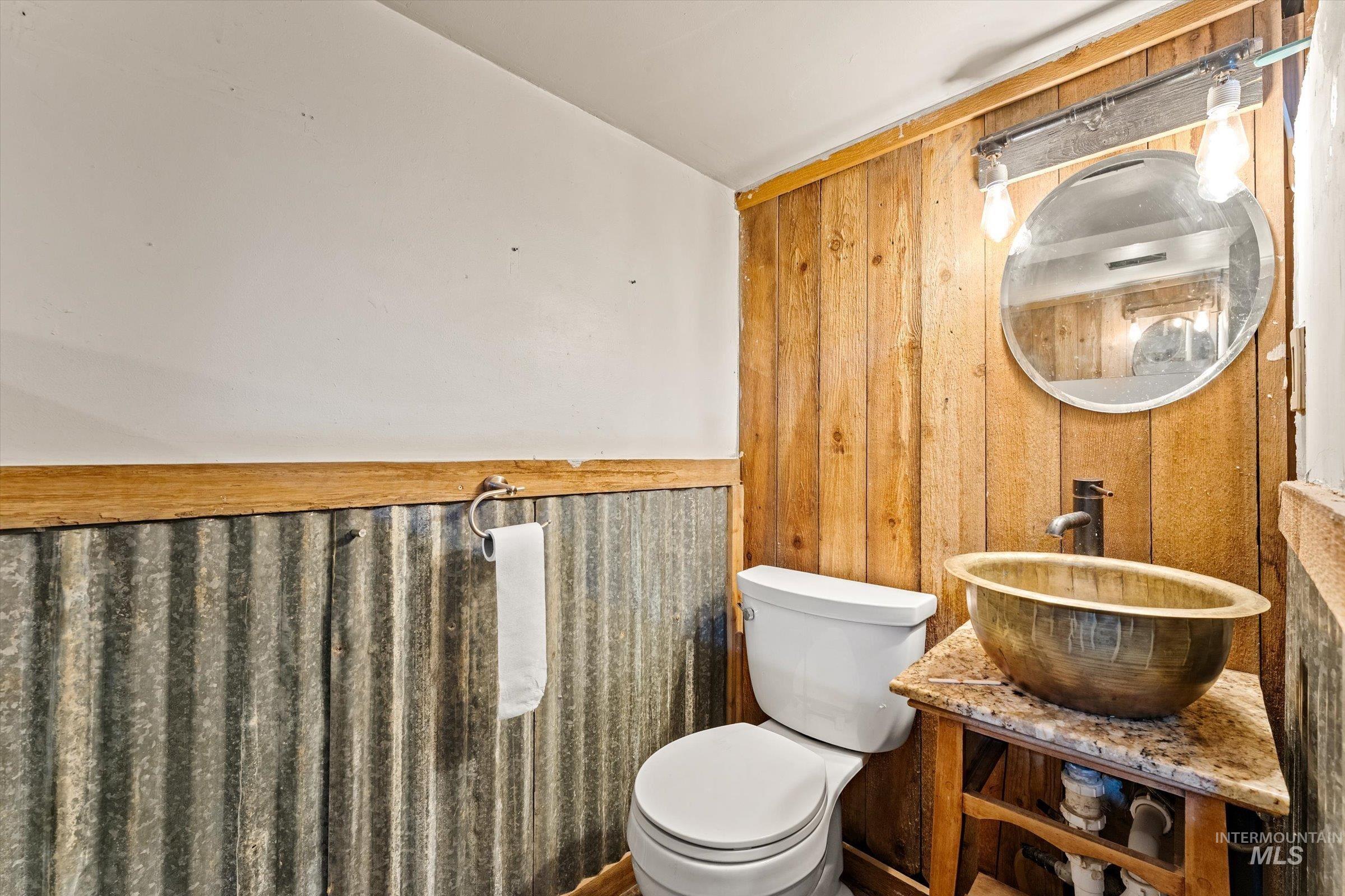 6267 Deer Flat Rd, Nampa, Idaho 83686, 5 Bedrooms, 3 Bathrooms, Residential For Sale, Price $399,000, 98979566