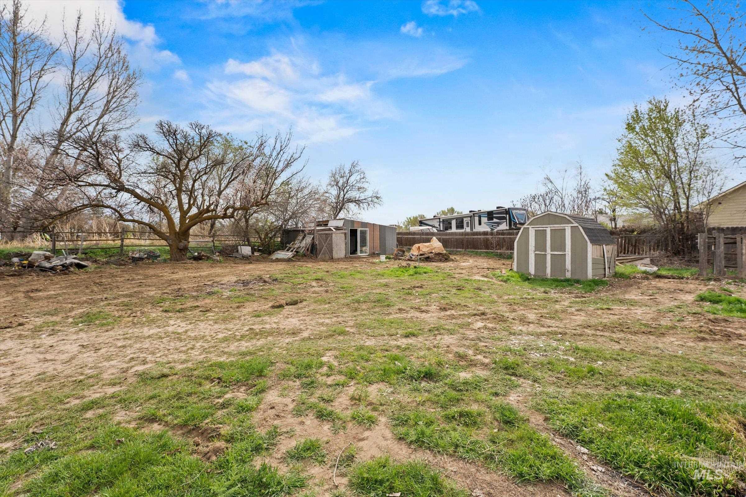 6267 Deer Flat Rd, Nampa, Idaho 83686, 5 Bedrooms, 3 Bathrooms, Residential For Sale, Price $399,000, 98979566