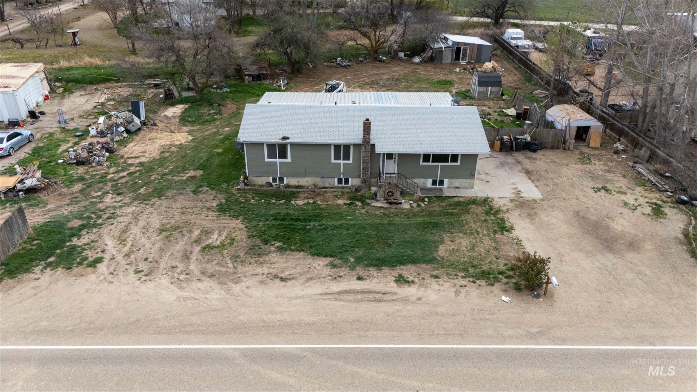 6267 Deer Flat Rd, Nampa, Idaho 83686, 5 Bedrooms, 3 Bathrooms, Residential For Sale, Price $399,000, 98979566