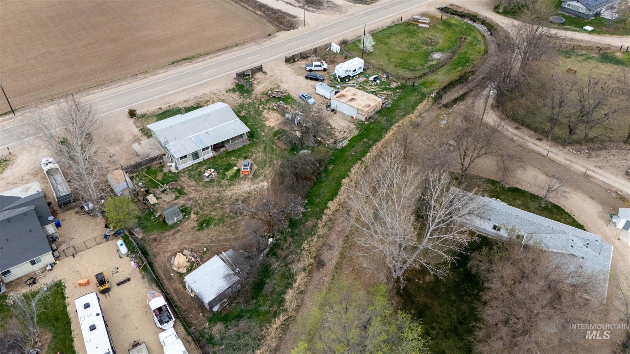 6267 Deer Flat Rd, Nampa, Idaho 83686, 5 Bedrooms, 3 Bathrooms, Residential For Sale, Price $399,000, 98979566