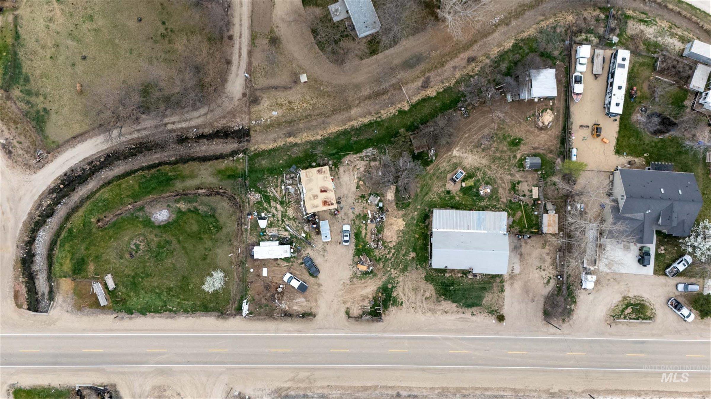 6267 Deer Flat Rd, Nampa, Idaho 83686, 5 Bedrooms, 3 Bathrooms, Residential For Sale, Price $399,000, 98979566