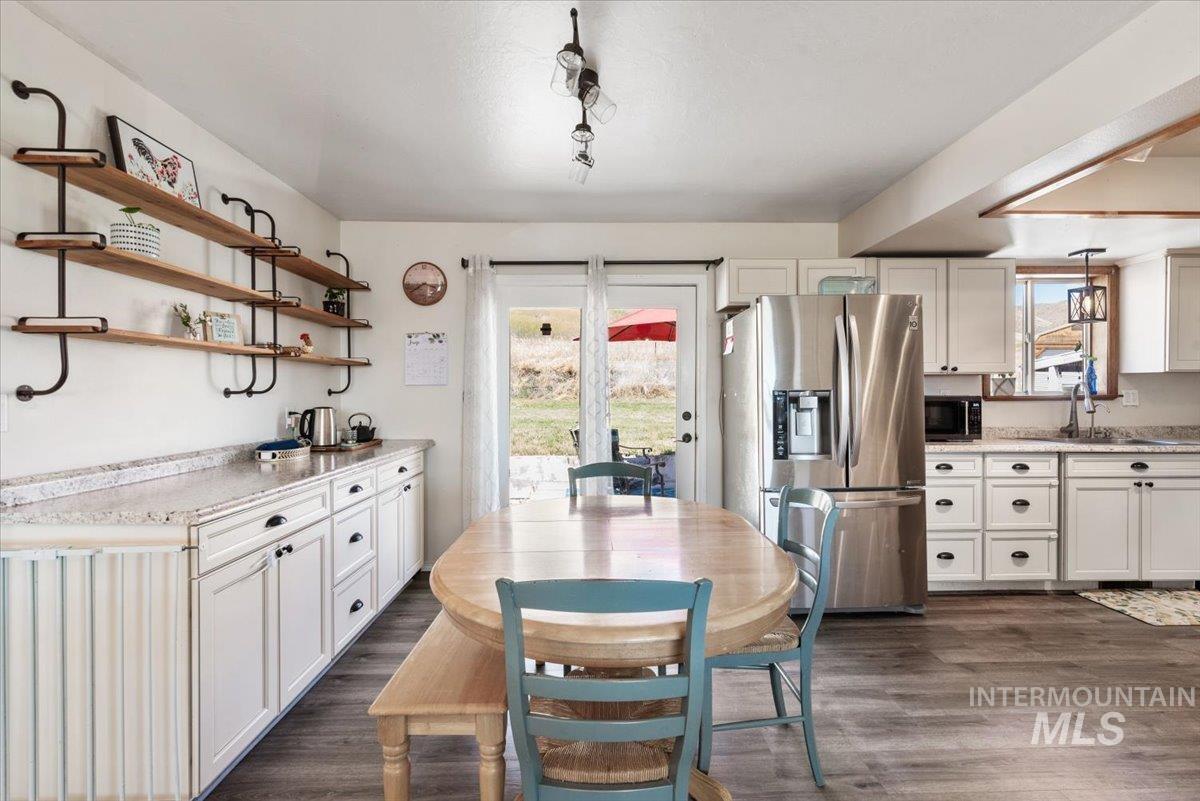 1492 Weiser River Road, Weiser, Idaho 83672, 3 Bedrooms, 2 Bathrooms, Residential For Sale, Price $489,000,MLS 98979567