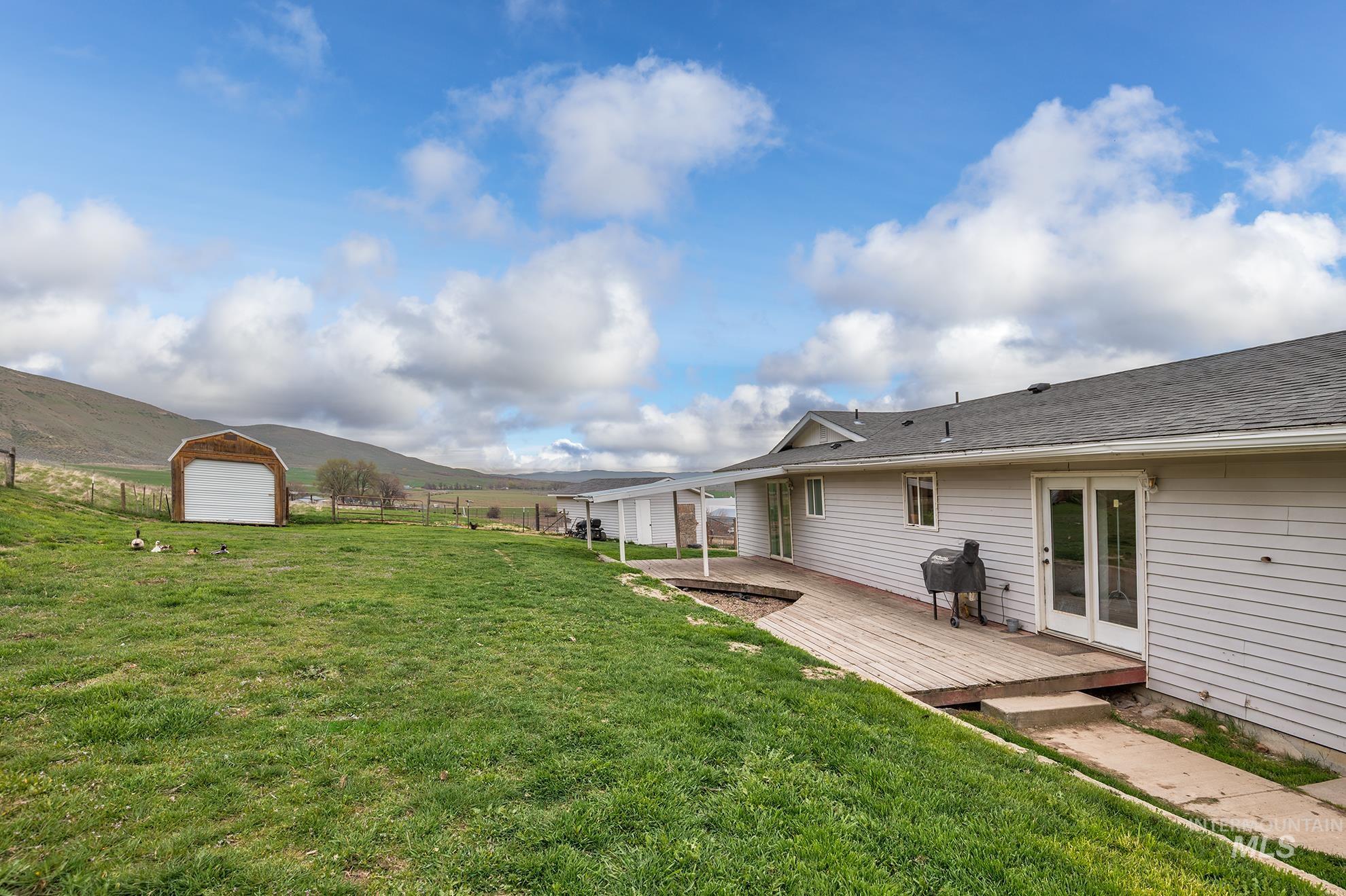 1492 Weiser River Road, Weiser, Idaho 83672, 3 Bedrooms, 2 Bathrooms, Residential For Sale, Price $489,000,MLS 98979567