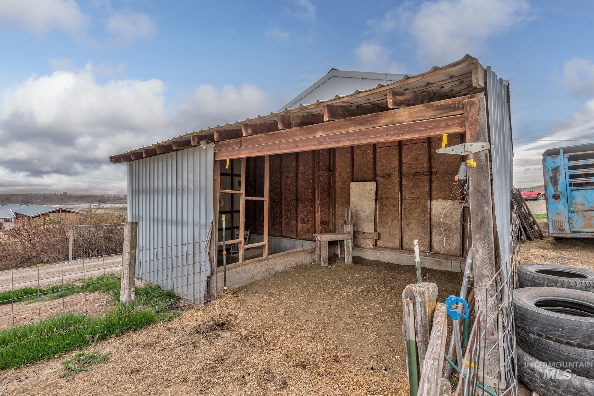 1492 Weiser River Road, Weiser, Idaho 83672, 3 Bedrooms, 2 Bathrooms, Residential For Sale, Price $489,000,MLS 98979567
