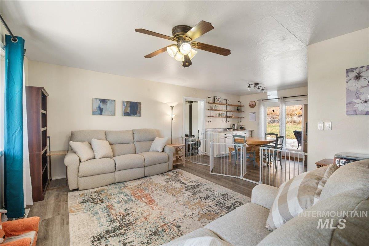 1492 Weiser River Road, Weiser, Idaho 83672, 3 Bedrooms, 2 Bathrooms, Residential For Sale, Price $489,000,MLS 98979567