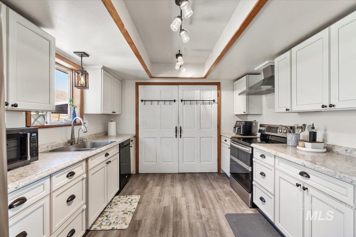 1492 Weiser River Road, Weiser, Idaho 83672, 3 Bedrooms, 2 Bathrooms, Residential For Sale, Price $489,000,MLS 98979567