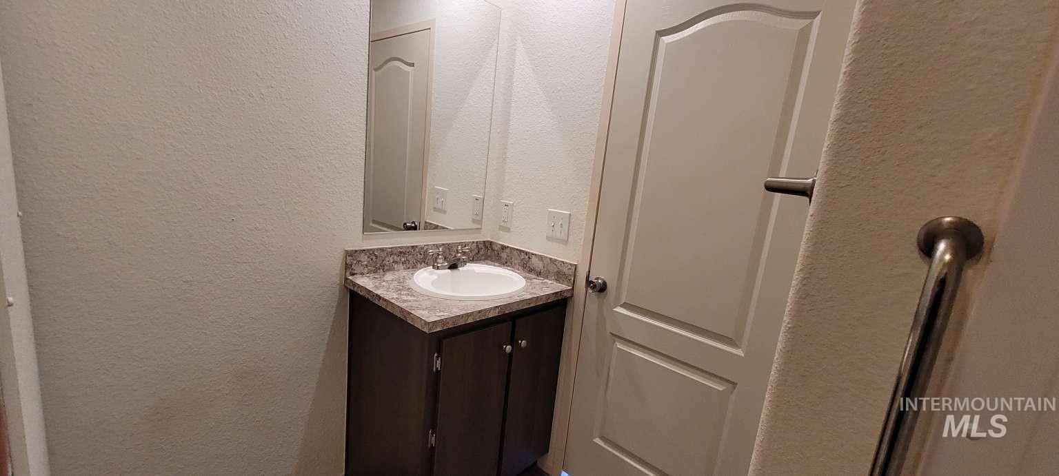 2960 N Linda Vista Ln, Boise, Idaho 83704, 1 Bedroom, 1 Bathroom, Residential For Sale, Price $56,000, 98979577