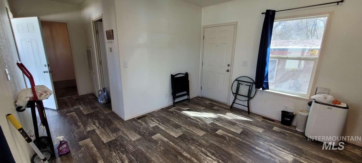 2960 N Linda Vista Ln, Boise, Idaho 83704, 1 Bedroom, 1 Bathroom, Residential For Sale, Price $56,000, 98979577