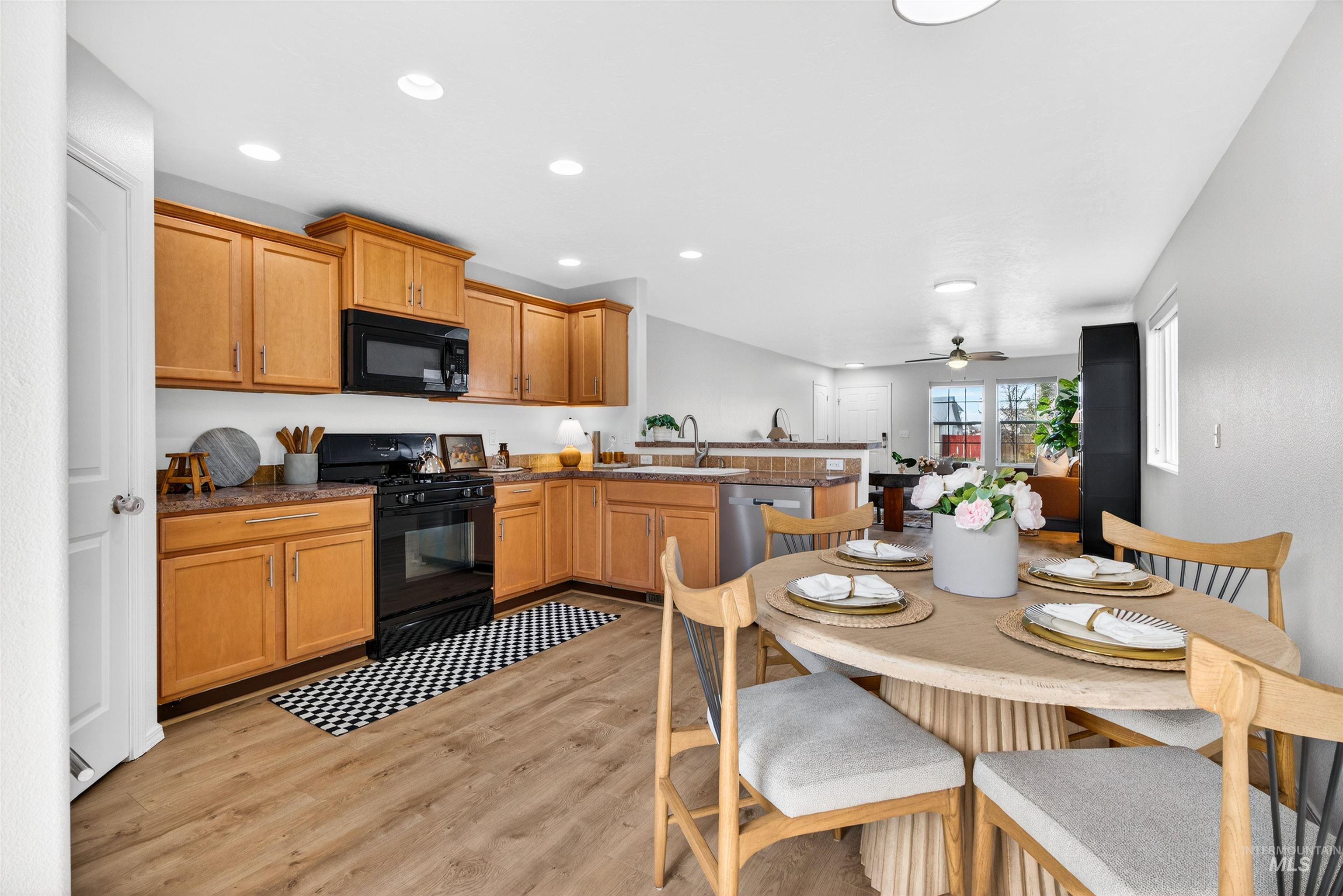 7837 E Bratton Dr, Nampa, Idaho 83687, 3 Bedrooms, 2 Bathrooms, Residential For Sale, Price $394,537, 98979578