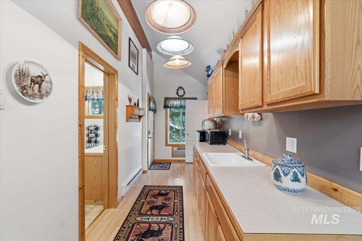 1085 Chip Shot Dr, McCall, Idaho 83638, 3 Bedrooms, 3 Bathrooms, Residential For Sale, Price $1,390,000, 98979579