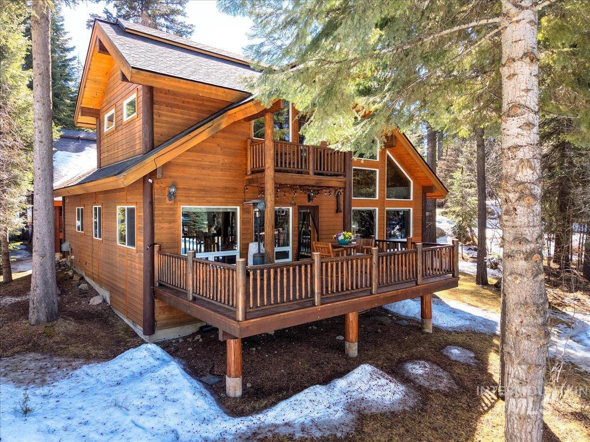 1085 Chip Shot Dr, McCall, Idaho 83638, 3 Bedrooms, 3 Bathrooms, Residential For Sale, Price $1,390,000, 98979579