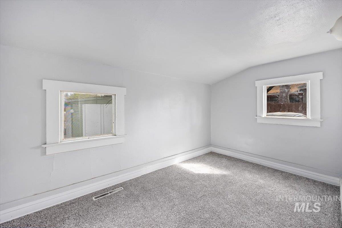 308 E Avenue E, Jerome, Idaho 83338-3131, 3 Bedrooms, 1 Bathroom, Residential For Sale, Price $175,000,MLS 98979581