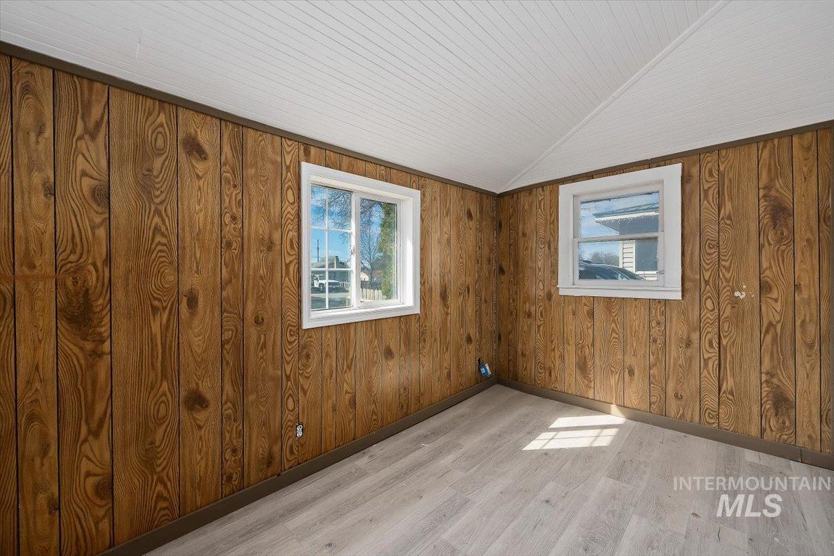 308 E Avenue E, Jerome, Idaho 83338-3131, 3 Bedrooms, 1 Bathroom, Residential For Sale, Price $175,000,MLS 98979581