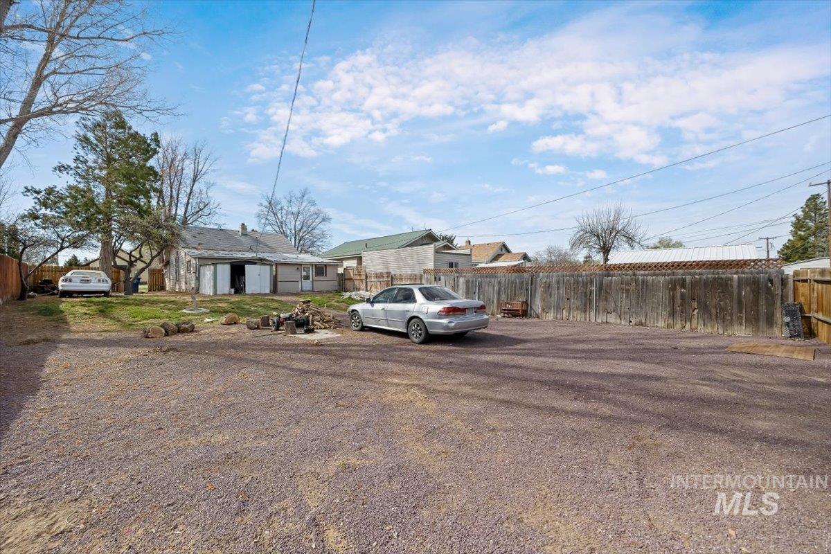 308 E Avenue E, Jerome, Idaho 83338-3131, 3 Bedrooms, 1 Bathroom, Residential For Sale, Price $175,000,MLS 98979581