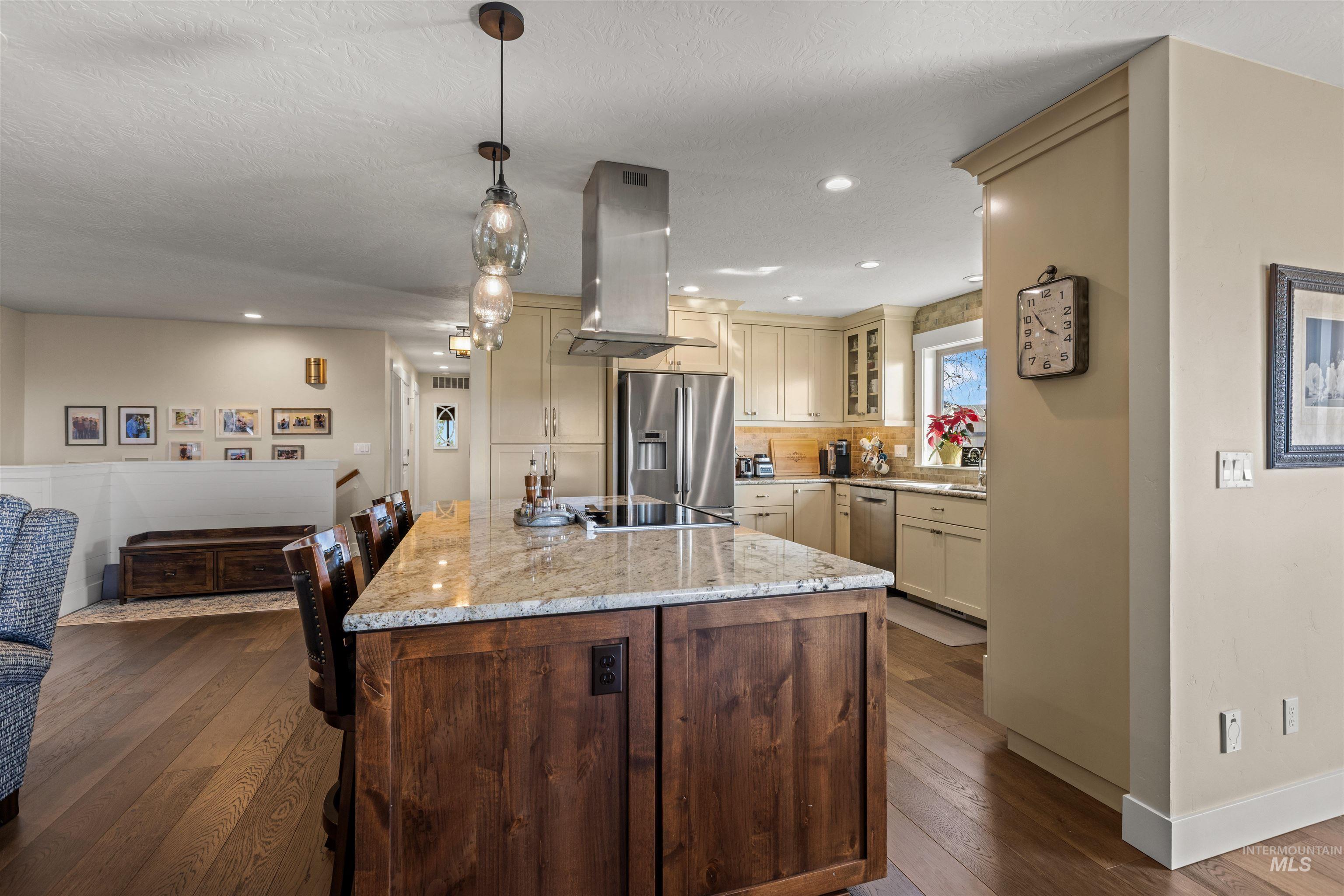 20796 Lowell Road, Caldwell, Idaho 83607, 4 Bedrooms, 3 Bathrooms, Residential For Sale, Price $1,750,000,MLS 98979582