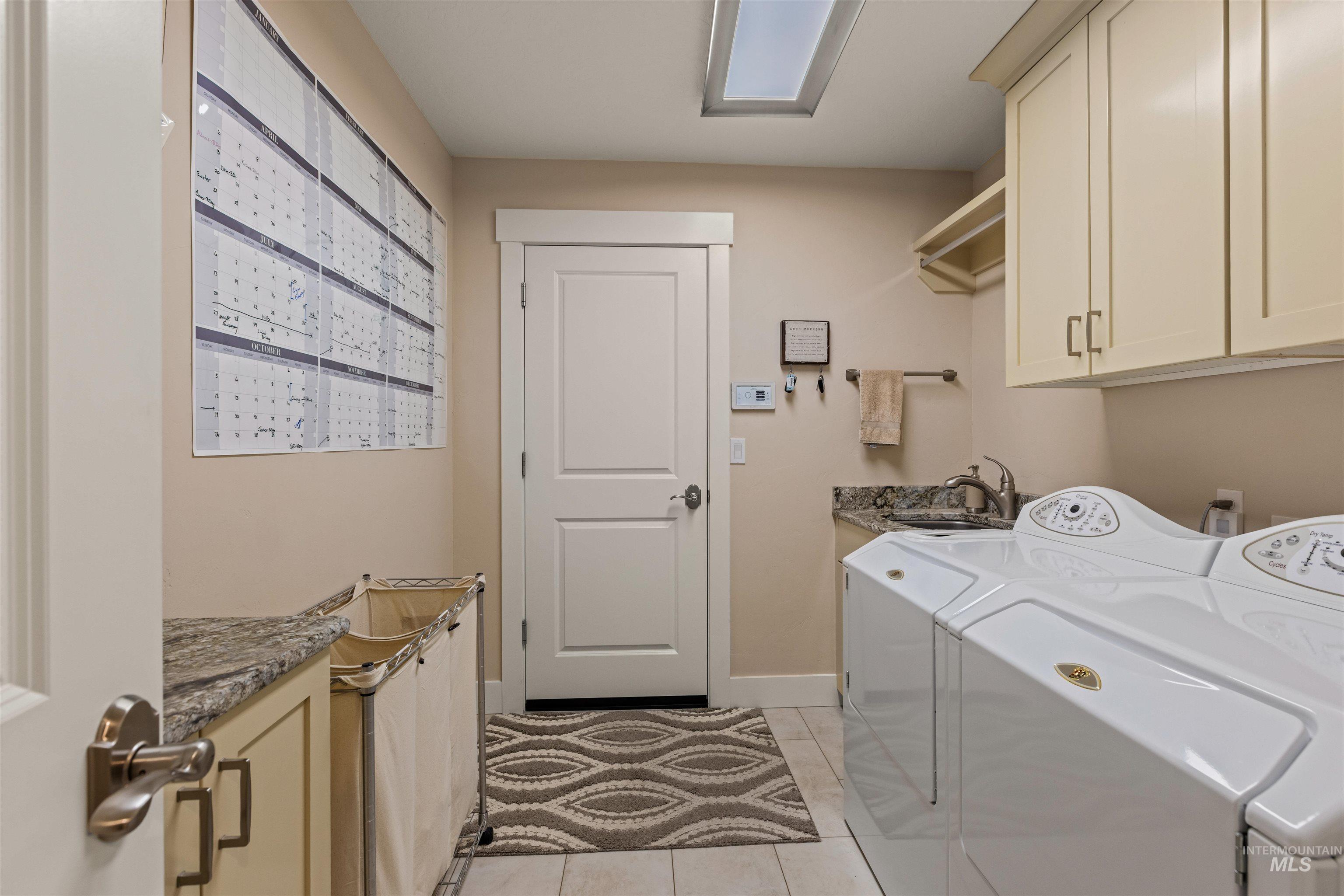 20796 Lowell Road, Caldwell, Idaho 83607, 4 Bedrooms, 3 Bathrooms, Residential For Sale, Price $1,750,000,MLS 98979582