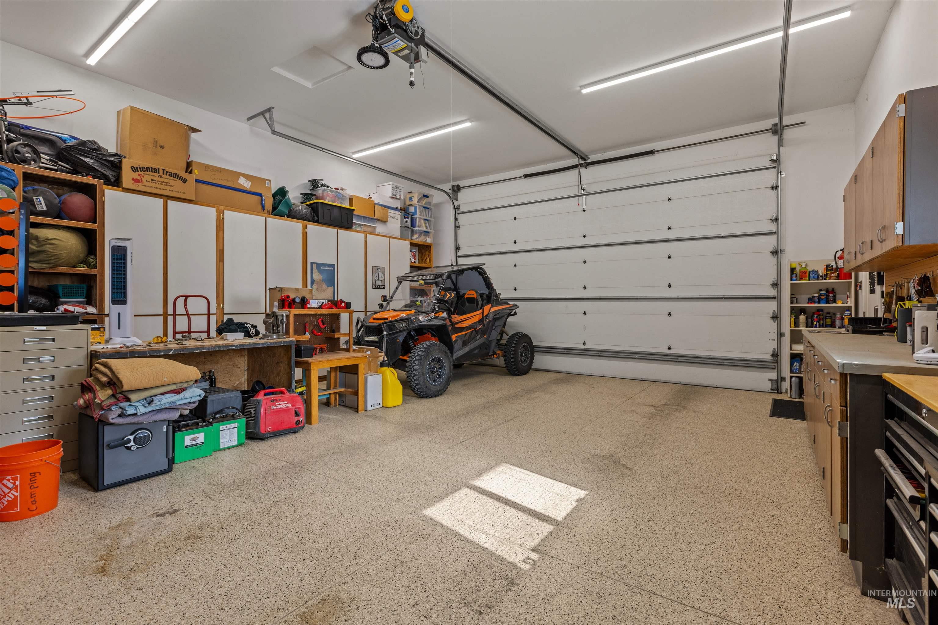 20796 Lowell Road, Caldwell, Idaho 83607, 4 Bedrooms, 3 Bathrooms, Residential For Sale, Price $1,750,000,MLS 98979582