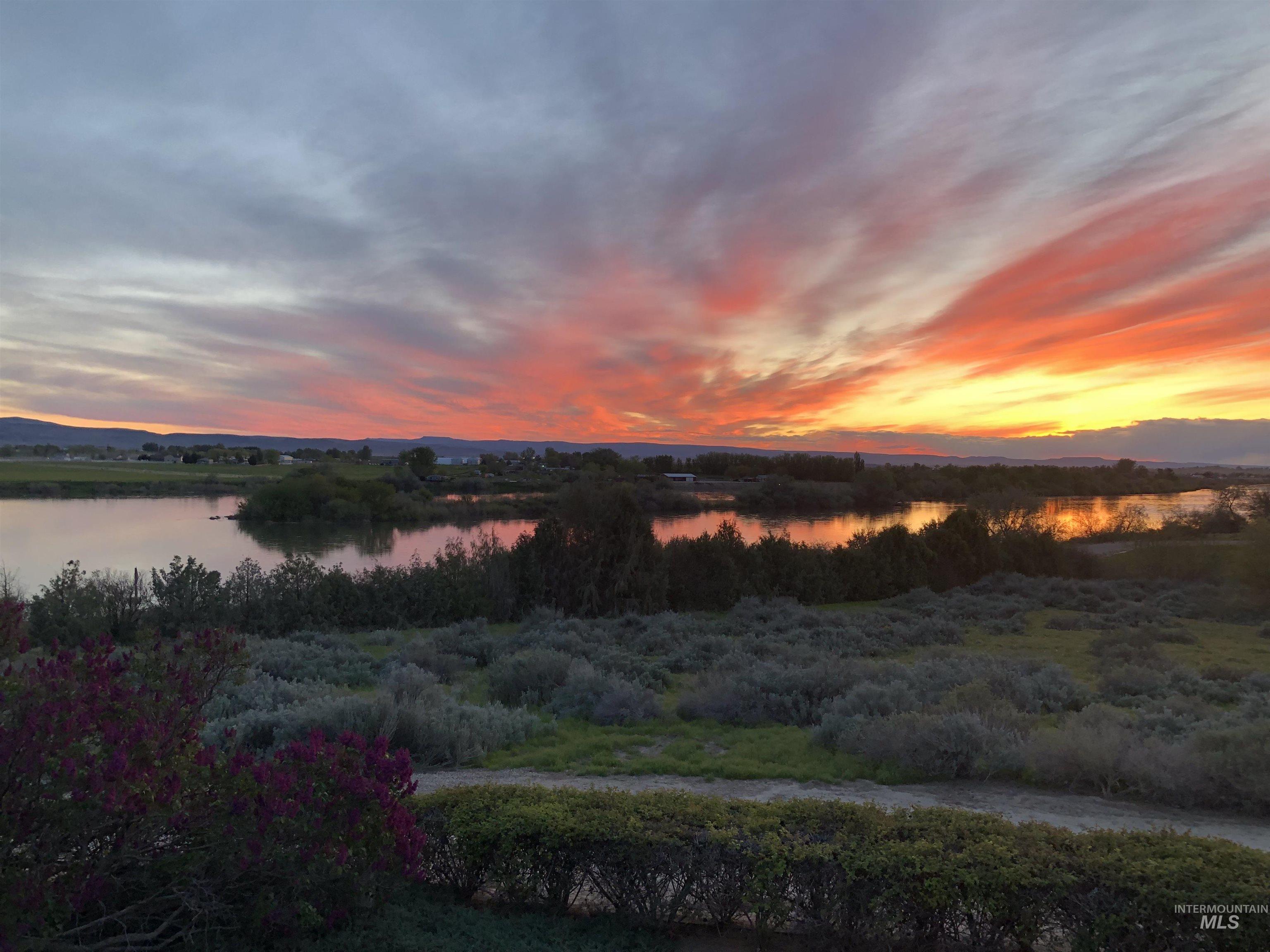 20796 Lowell Road, Caldwell, Idaho 83607, 4 Bedrooms, 3 Bathrooms, Residential For Sale, Price $1,750,000,MLS 98979582