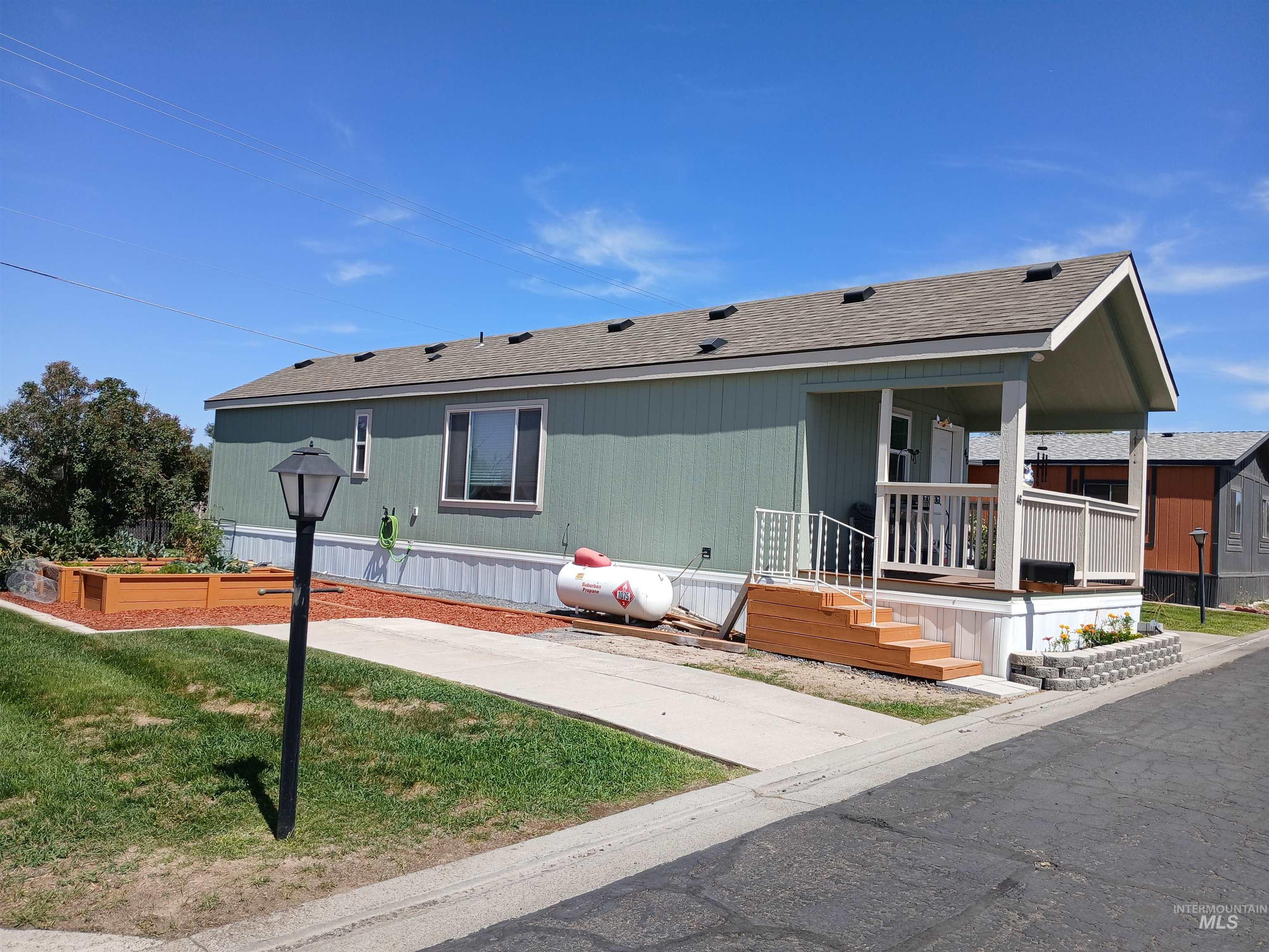 419 Fruitland, Buhl, Idaho 83316, 1 Bedroom, 1 Bathroom, Residential For Sale, Price $150,000,MLS 98979583