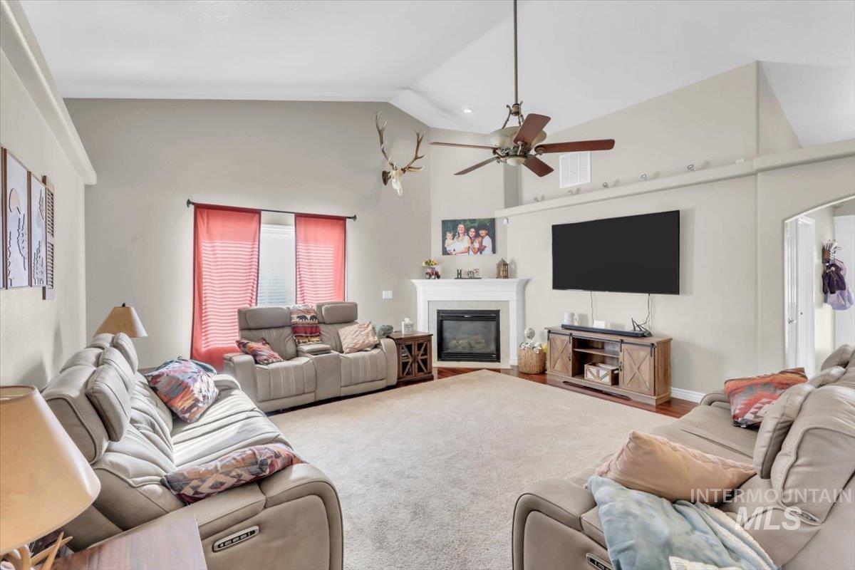 1708 NE Idarock, Mountain Home, Idaho 83647-6368, 4 Bedrooms, 2 Bathrooms, Residential For Sale, Price $440,000, 98979585