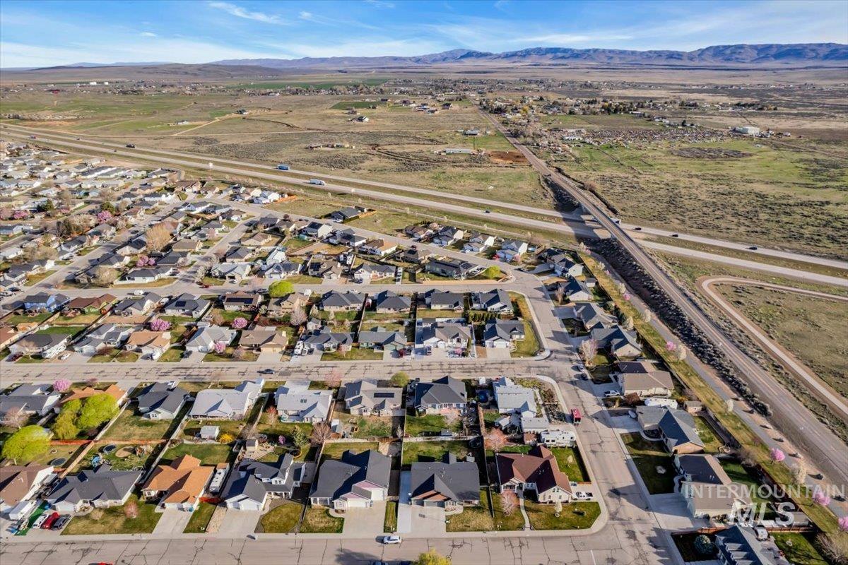 1708 NE Idarock, Mountain Home, Idaho 83647-6368, 4 Bedrooms, 2 Bathrooms, Residential For Sale, Price $440,000, 98979585