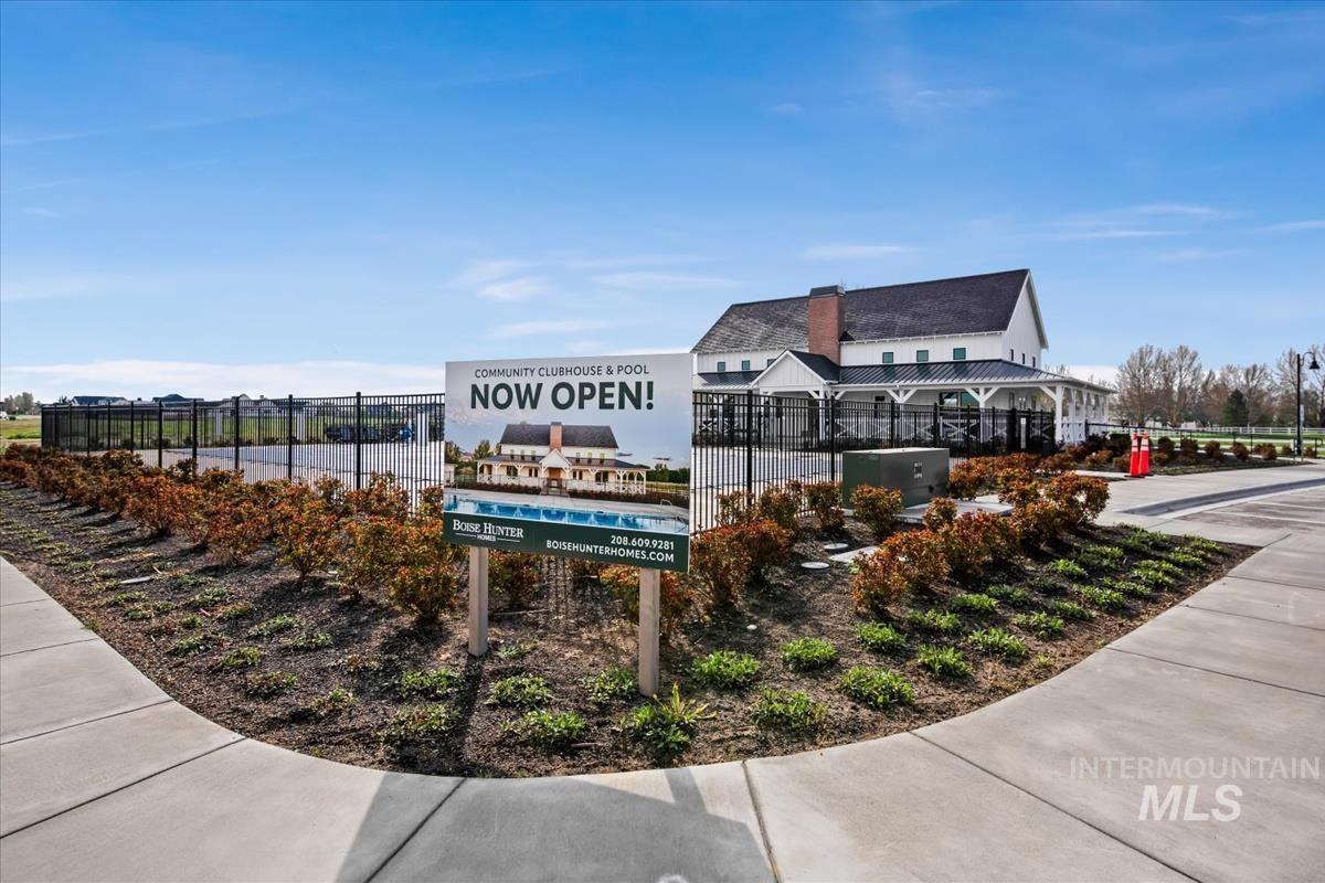 21890 Paint Ave, Star, Idaho 83669, 3 Bedrooms, 2 Bathrooms, Residential For Sale, Price $904,900,MLS 98979586