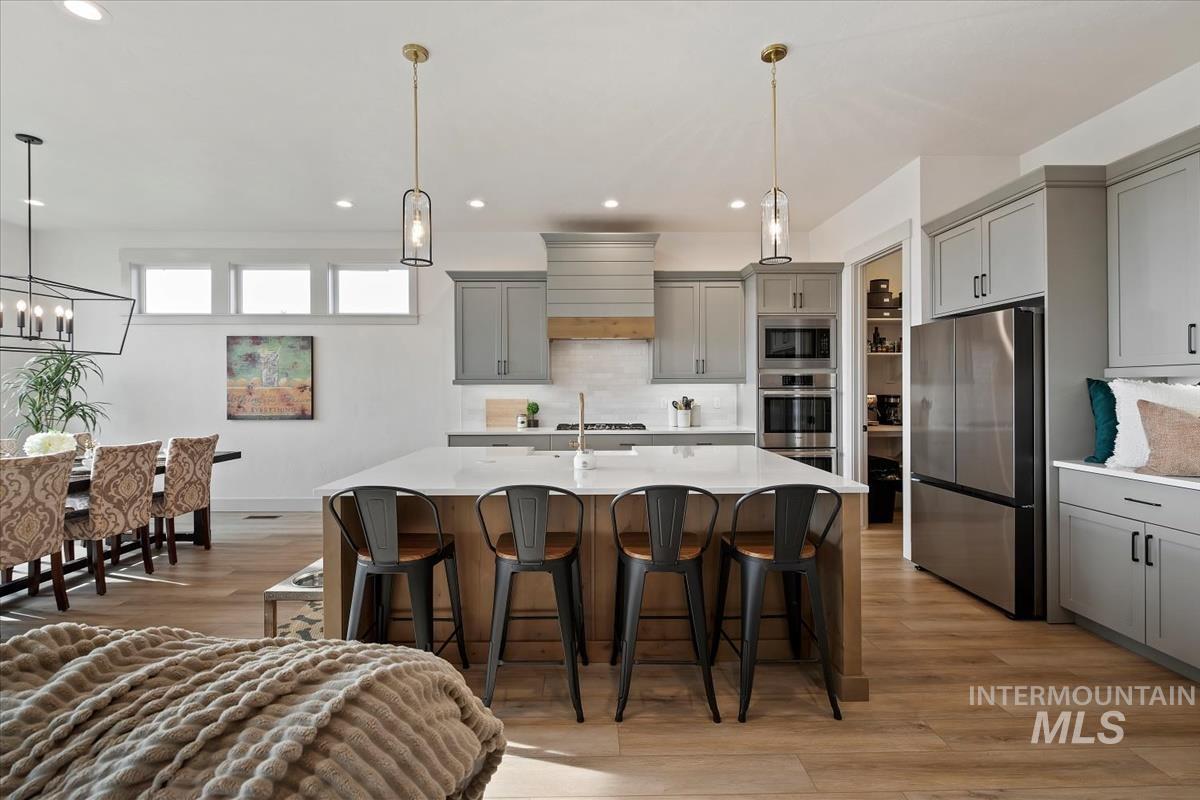 21890 Paint Ave, Star, Idaho 83669, 3 Bedrooms, 2 Bathrooms, Residential For Sale, Price $904,900,MLS 98979586