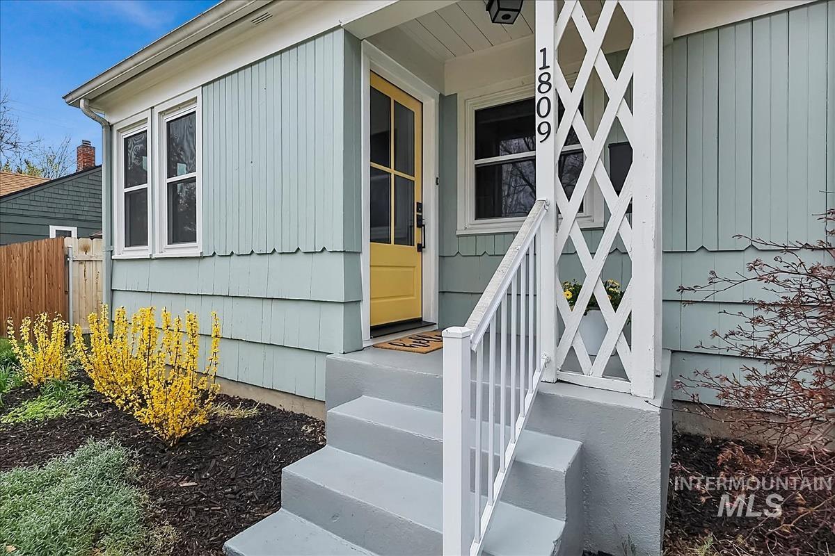 1809 N 18th Street, Boise, Idaho 83702, 3 Bedrooms, 2 Bathrooms, Residential For Sale, Price $869,900, 98979588