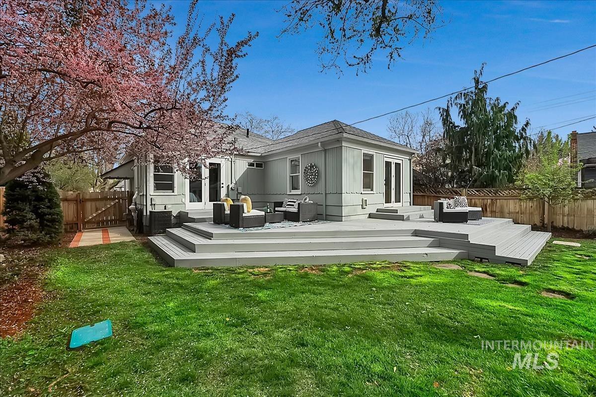 1809 N 18th Street, Boise, Idaho 83702, 3 Bedrooms, 2 Bathrooms, Residential For Sale, Price $869,900, 98979588