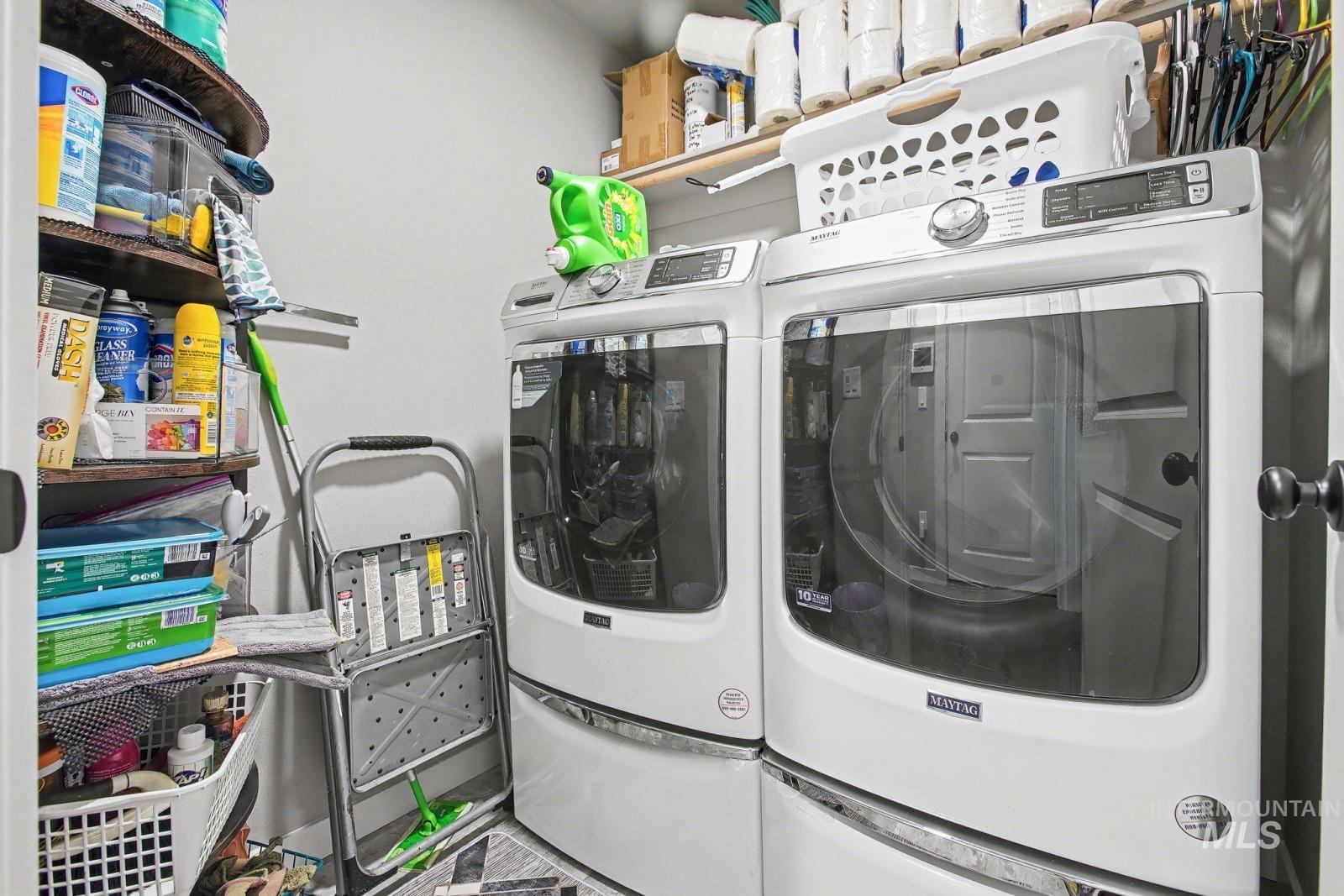 2435 Legacy Court, Clarkston, Washington 99403, 3 Bedrooms, 2 Bathrooms, Residential For Sale, Price $419,900, 98979589