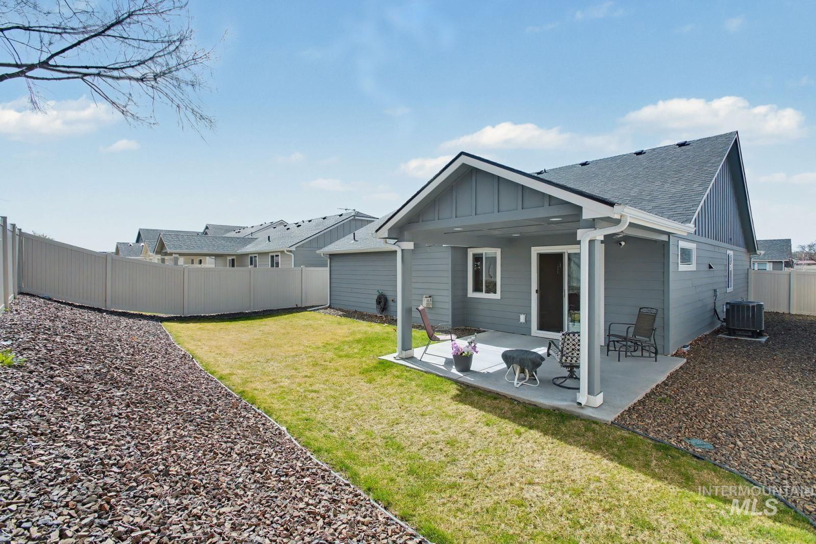 2435 Legacy Court, Clarkston, Washington 99403, 3 Bedrooms, 2 Bathrooms, Residential For Sale, Price $419,900, 98979589