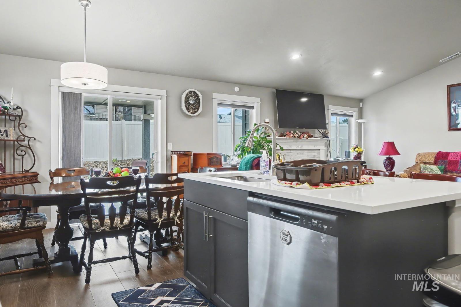 2435 Legacy Court, Clarkston, Washington 99403, 3 Bedrooms, 2 Bathrooms, Residential For Sale, Price $419,900, 98979589