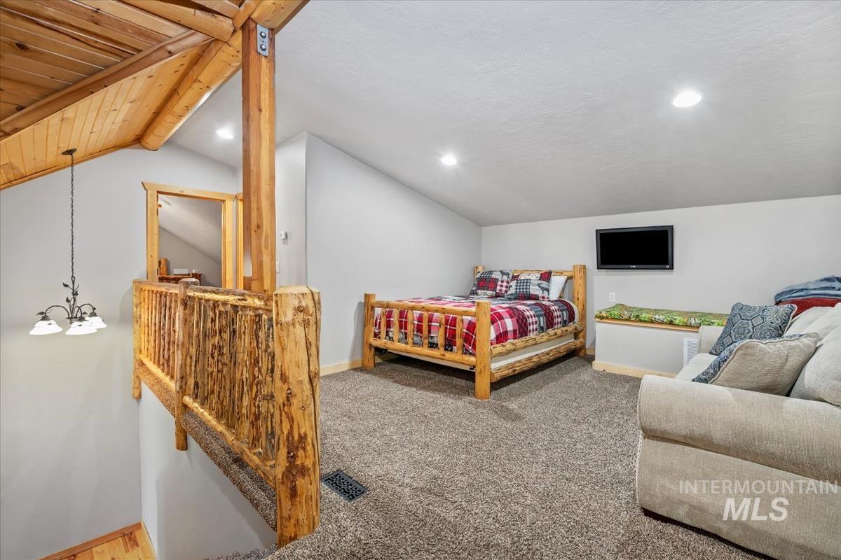 28 Elk Run Drive, Garden Valley, Idaho 83622, 3 Bedrooms, 4 Bathrooms, Residential For Sale, Price $1,100,000, 98979590