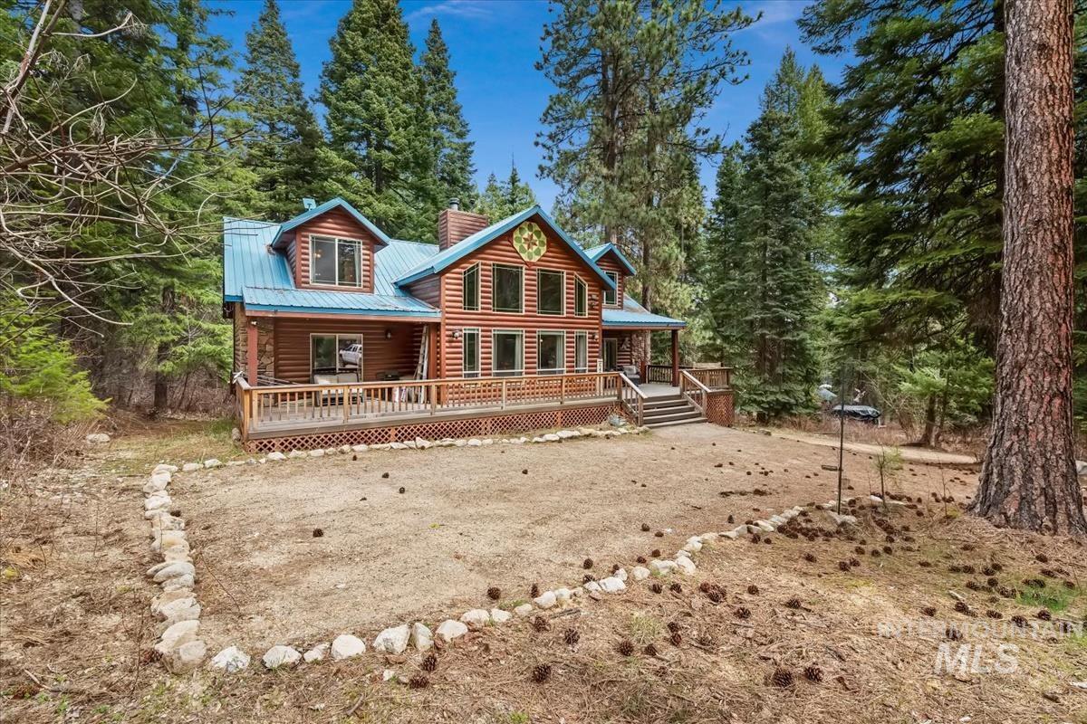 28 Elk Run Drive, Garden Valley, Idaho 83622, 3 Bedrooms, 4 Bathrooms, Residential For Sale, Price $1,100,000, 98979590