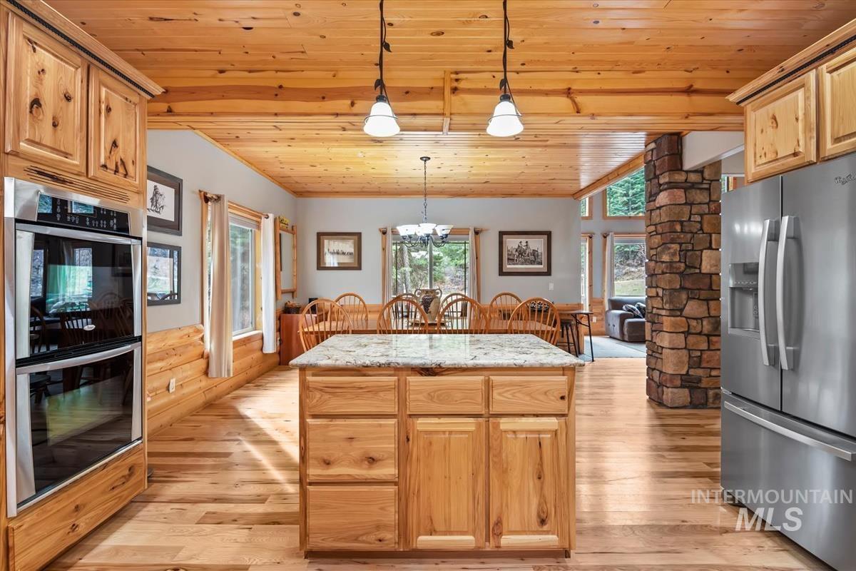 28 Elk Run Drive, Garden Valley, Idaho 83622, 3 Bedrooms, 4 Bathrooms, Residential For Sale, Price $1,100,000, 98979590