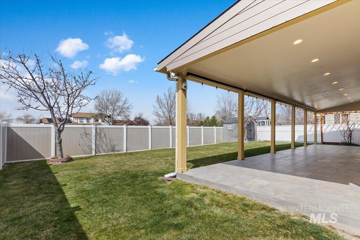 581 Creekside Way, Twin Falls, Idaho 83301, 3 Bedrooms, 2.5 Bathrooms, Residential For Sale, Price $395,000, 98979591