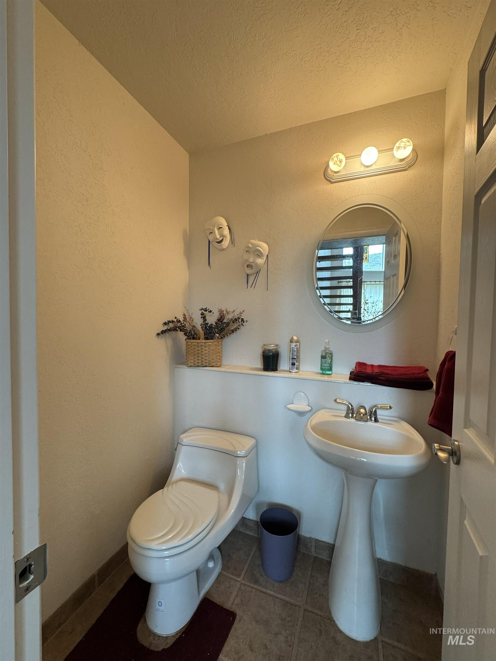 4454 North 1325 East, Buhl, Idaho 83316, 3 Bedrooms, 3 Bathrooms, Residential For Sale, Price $694,900, 98979593