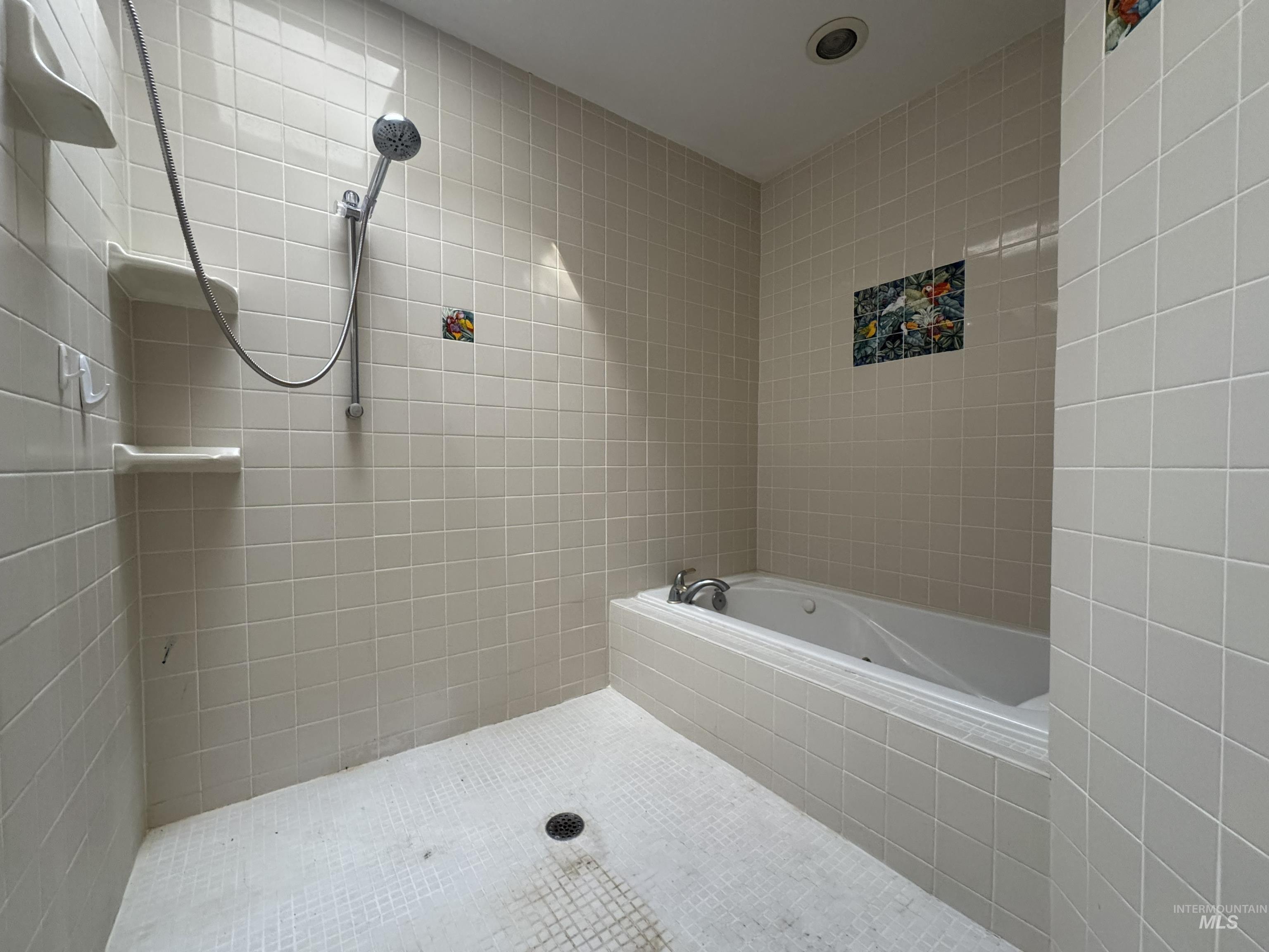 4454 North 1325 East, Buhl, Idaho 83316, 3 Bedrooms, 3 Bathrooms, Residential For Sale, Price $694,900, 98979593