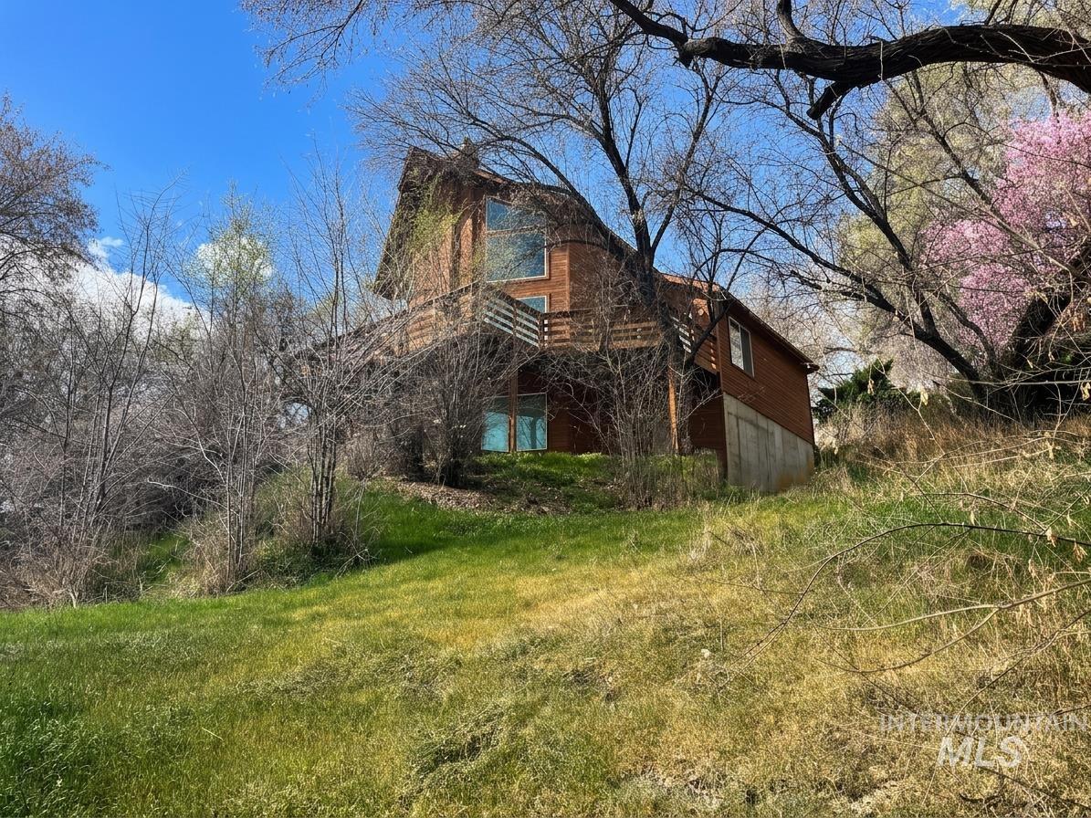 4454 North 1325 East, Buhl, Idaho 83316, 3 Bedrooms, 3 Bathrooms, Residential For Sale, Price $694,900, 98979593