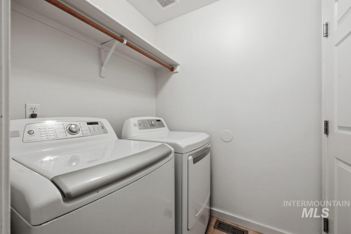 4801 W Buffalo Grass Ave, Caldwell, Idaho 83607, 3 Bedrooms, 2 Bathrooms, Residential For Sale, Price $339,000, 98979596