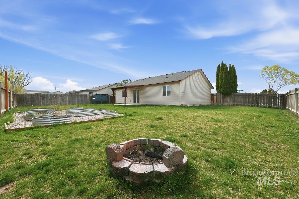 4801 W Buffalo Grass Ave, Caldwell, Idaho 83607, 3 Bedrooms, 2 Bathrooms, Residential For Sale, Price $339,000, 98979596