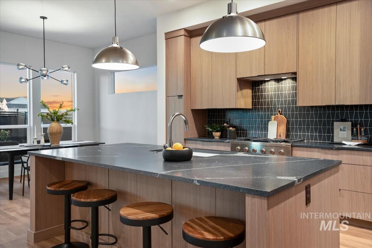 7290 W Bed Mill St, Eagle, Idaho 83616, 3 Bedrooms, 2.5 Bathrooms, Residential For Sale, Price $999,900, 98979598