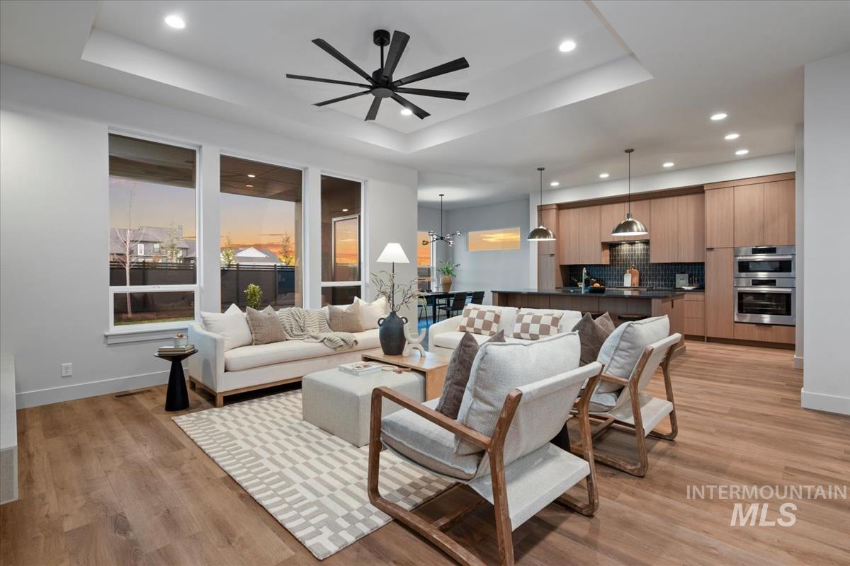 7290 W Bed Mill St, Eagle, Idaho 83616, 3 Bedrooms, 2.5 Bathrooms, Residential For Sale, Price $999,900, 98979598