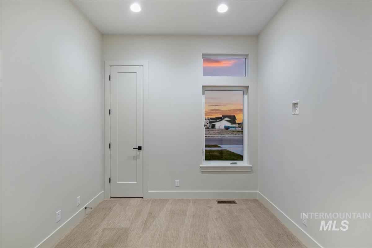 7290 W Bed Mill St, Eagle, Idaho 83616, 3 Bedrooms, 2.5 Bathrooms, Residential For Sale, Price $999,900, 98979598