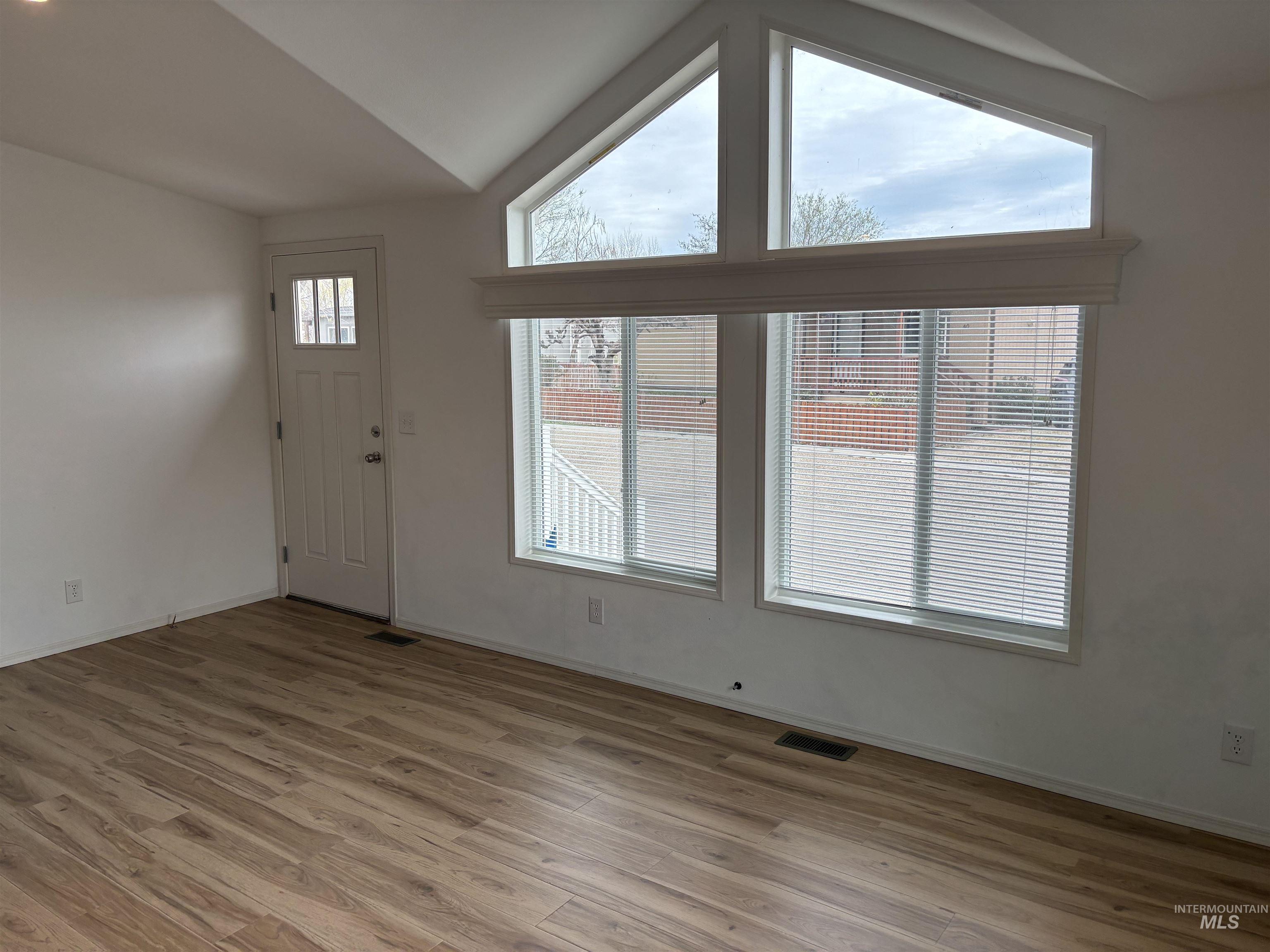 1220 N 4th #22.5, Parma, Idaho 83660, 2 Bedrooms, 1 Bathroom, Residential For Sale, Price $135,000,MLS 98979600