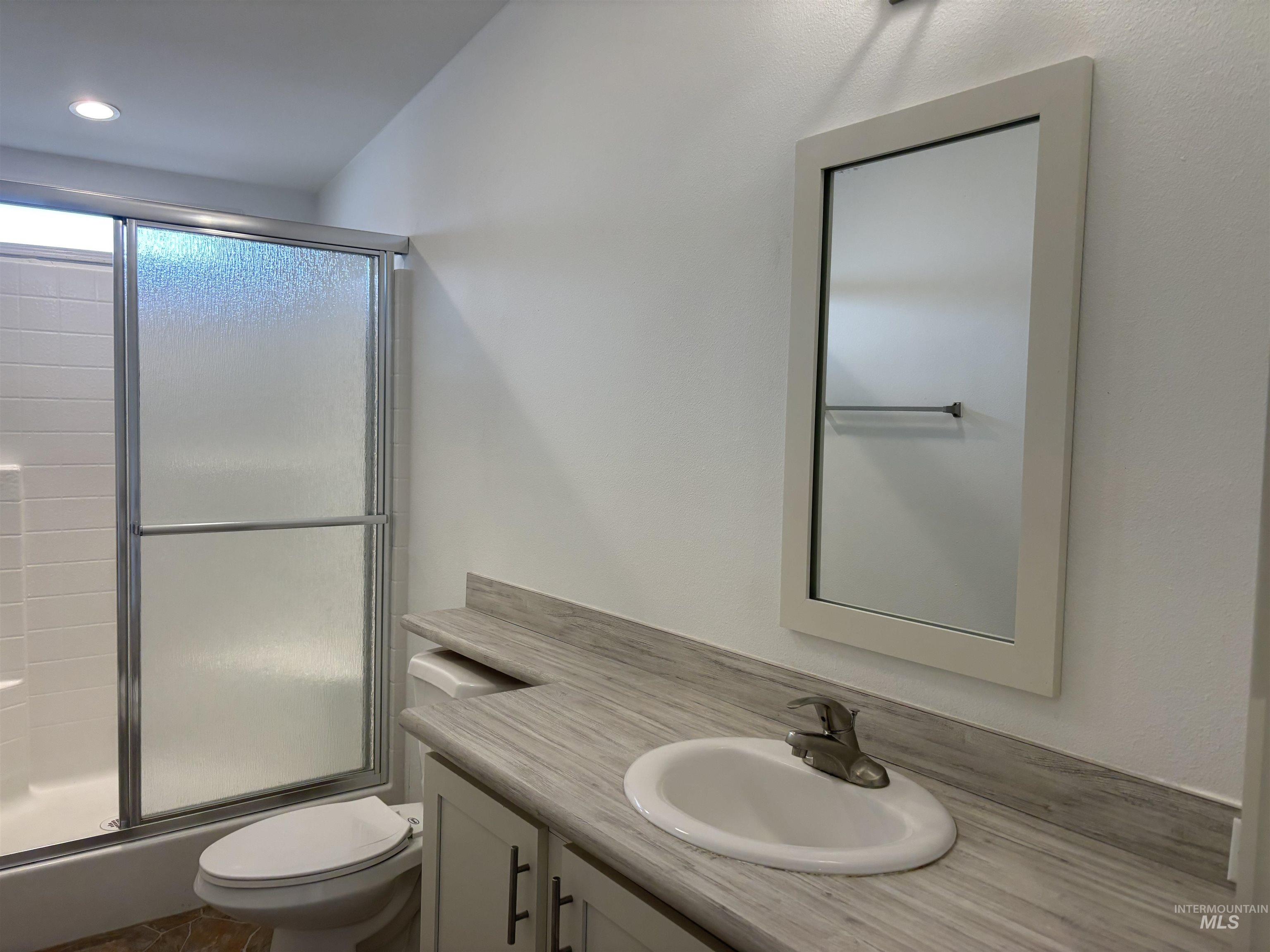 1220 N 4th #22.5, Parma, Idaho 83660, 2 Bedrooms, 1 Bathroom, Residential For Sale, Price $135,000,MLS 98979600