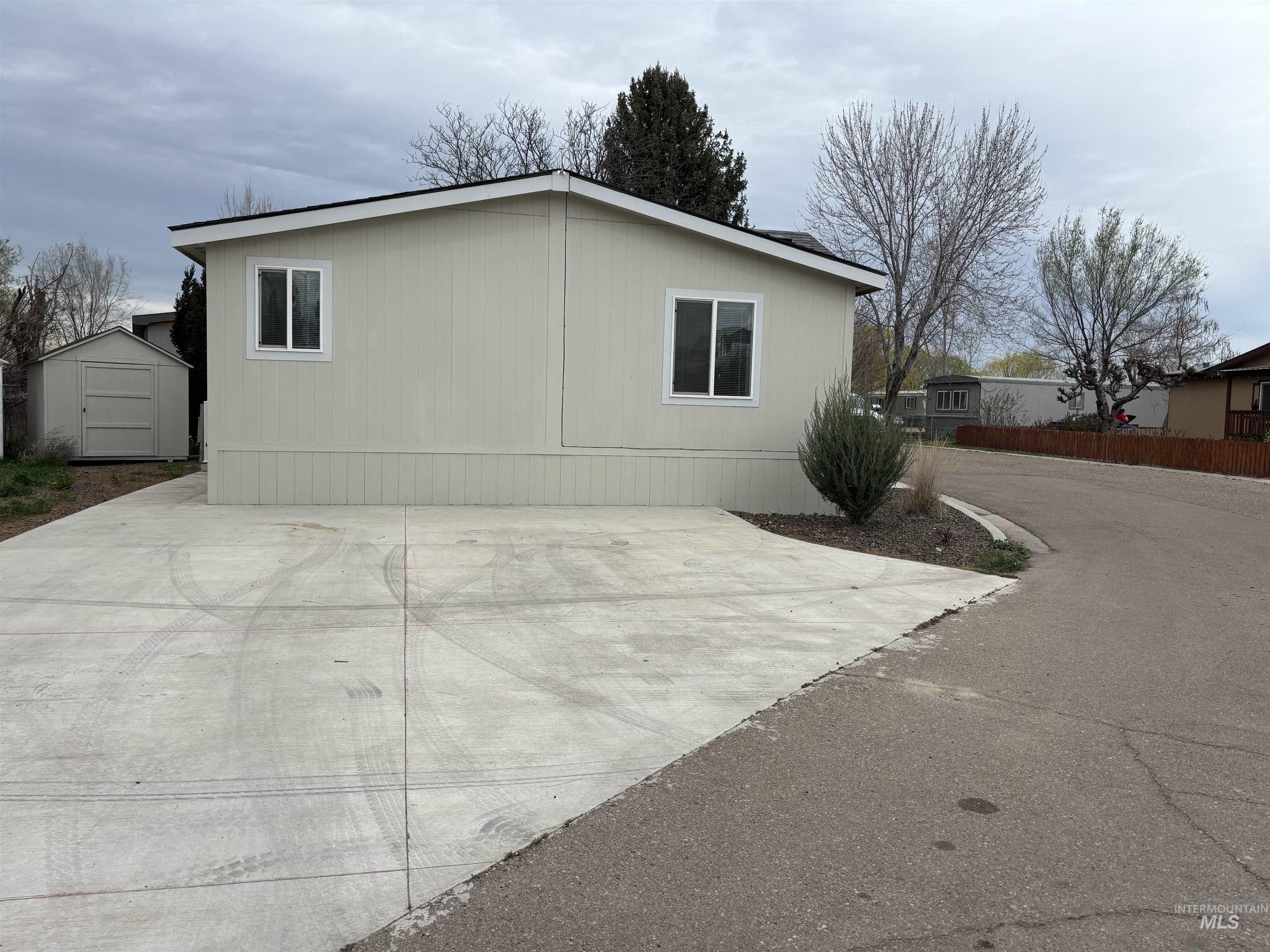 1220 N 4th #22.5, Parma, Idaho 83660, 2 Bedrooms, 1 Bathroom, Residential For Sale, Price $135,000,MLS 98979600