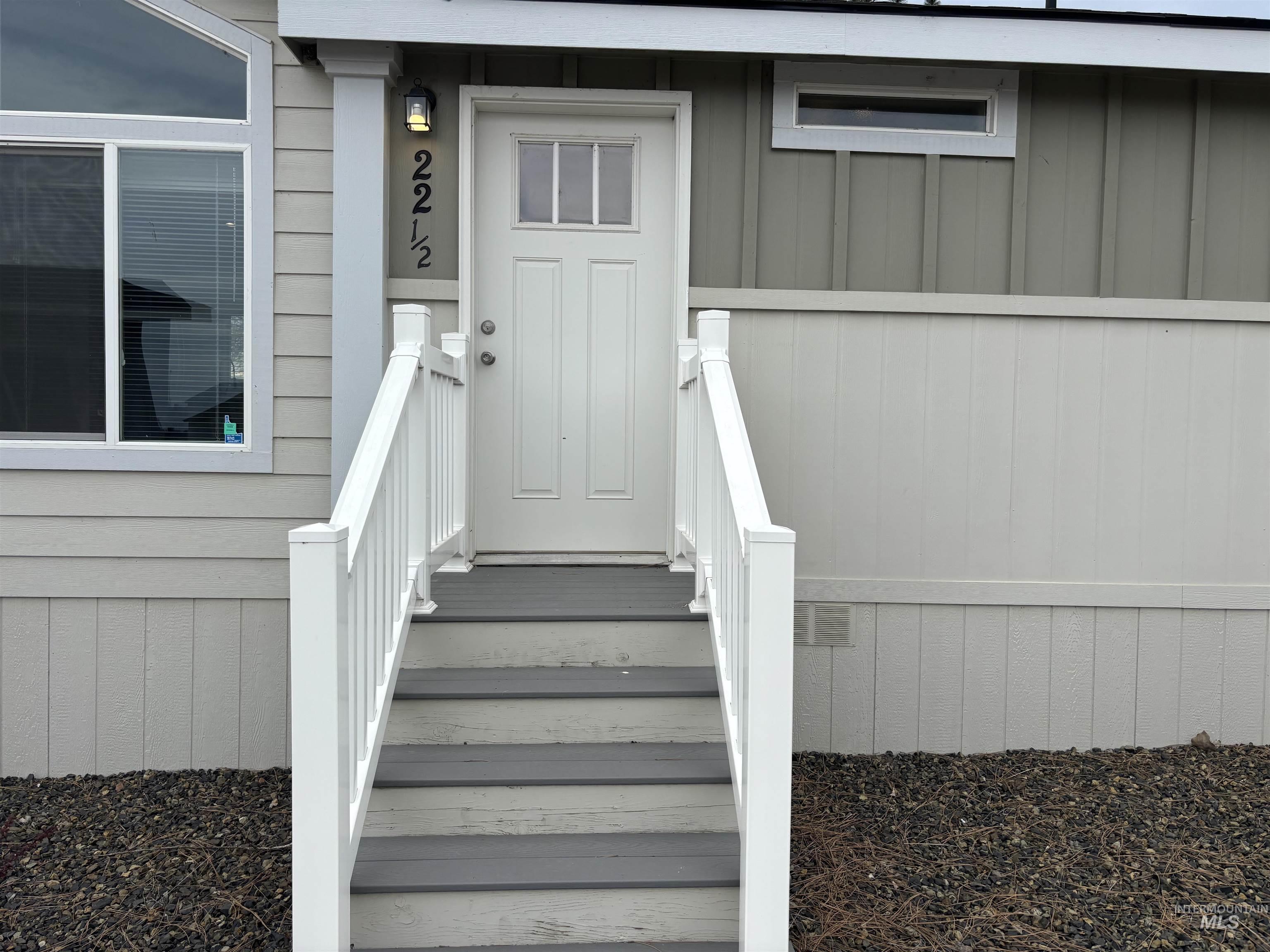 1220 N 4th #22.5, Parma, Idaho 83660, 2 Bedrooms, 1 Bathroom, Residential For Sale, Price $135,000,MLS 98979600